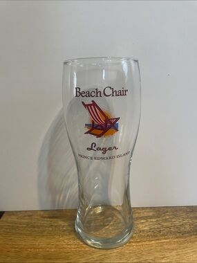 ♥️ Beach Chair, lager, Prince Edward Island beer glass